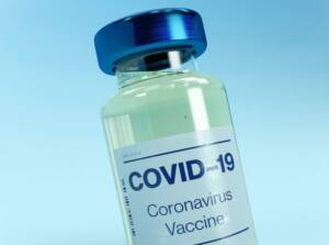 vacina covid 19 1 scaled 1 1 e1608665928944 868x644 1